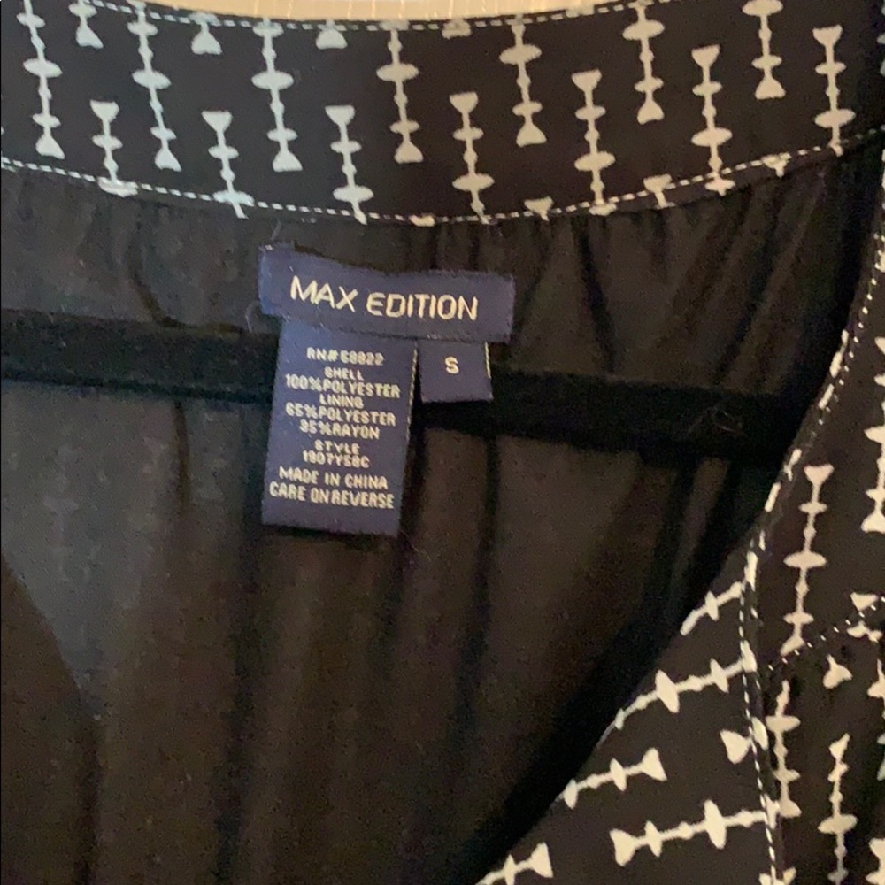 Dress - Picture 2 of 4
